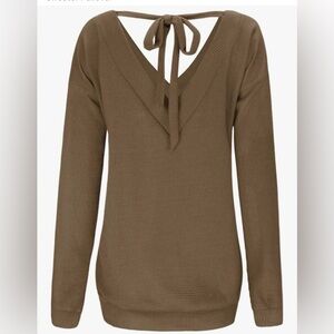 NWT. Ouges. Tie Back V Neck Waffle Knit Top. Brown. Size XL.